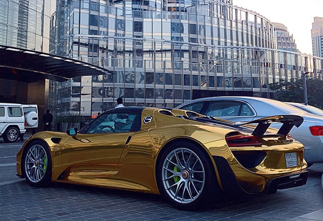gold-wrapped-porsche-918-2_smfj