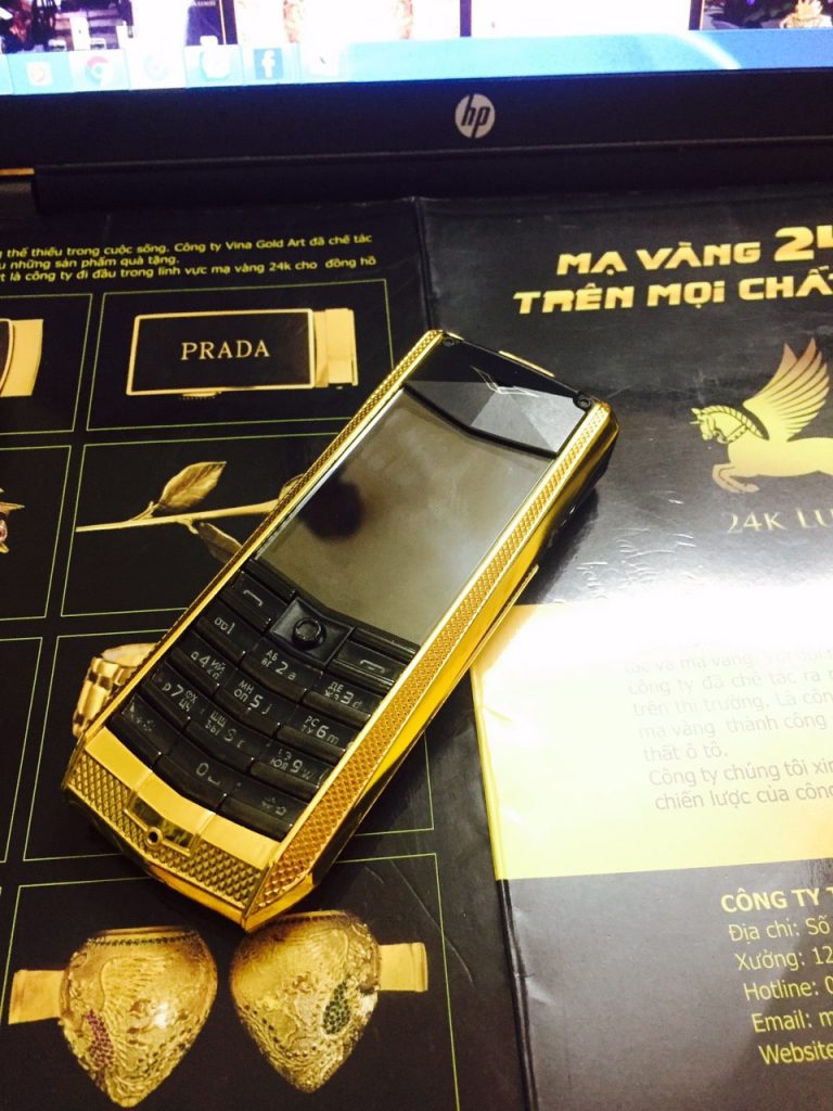 Vertu Ascent ma vàng 24k 1 