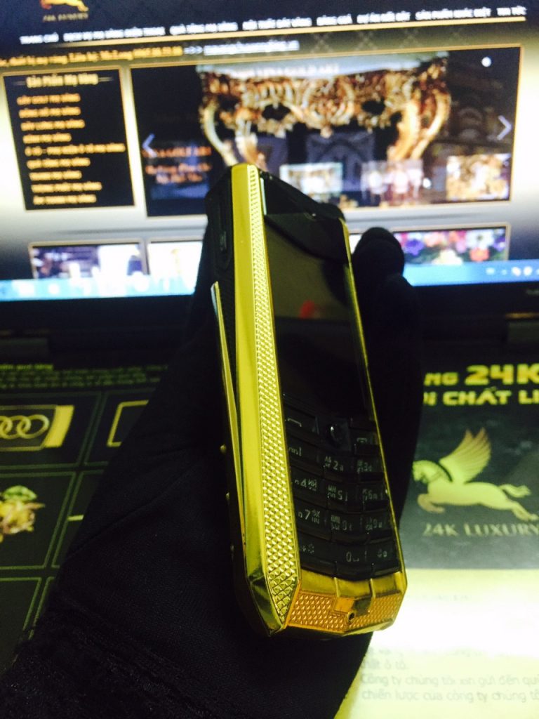 Vertu Ascent ma vàng 24k 2